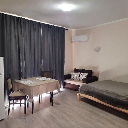 На Море В Сарафово Burgas Extérieur photo